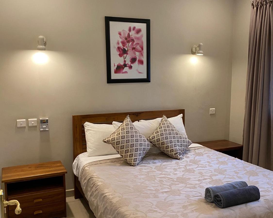 Shakespeare Court Serviced Apartments 루사카 외부 사진